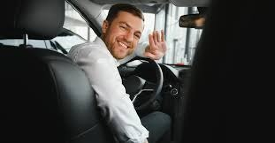 Fazer todas as aulas e passar nas provas de forma legal ou comprar carteira de habilitação?